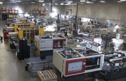 injection molding main molding floor