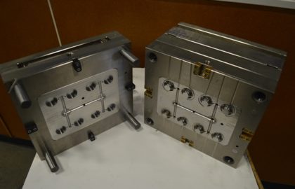 mold types spi class eight cavity injection mold